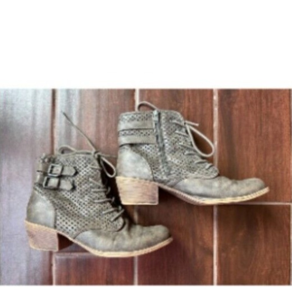 Roxy Womens Vargas Low ARJB700559 Gray Buckle Cuban Heel Boots Size 6.5‎